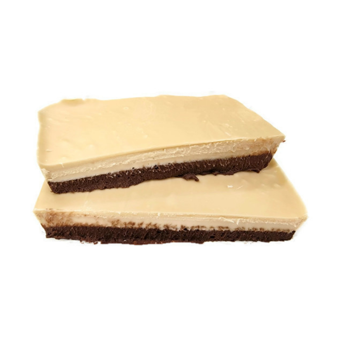 Canadian Maple Chocolate slab, Canadian Maple fudge, Chocolate fudge, layered maple and chocolate fudge, maple flavoured fudge, premium fudge, best fudge in Canada, made in Alberta, Edmonton fudge, Phil's Fudge Factory