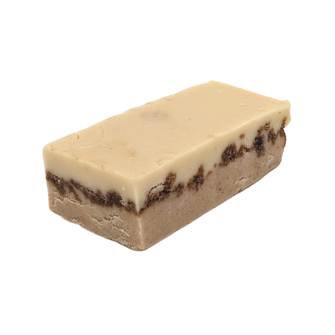 Cinnamon Bun right, vanilla fudge, cream cheese flavoured fudge, cinnamon flavoured fudge, real cinnamon, real brown sugar, layered fudge, dessert fudge, creamy fudge, hand made fudge, premium fudge, best fudge in Canada, made in Alberta, Edmonton fudge, Phil’s Fudge Factory