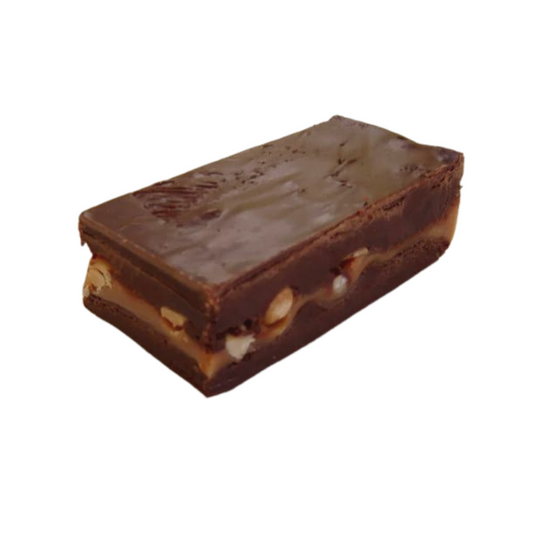 oh henry right, chocolate fudge, gooey caramel, whole salted peanuts, layered fudge, chocolate bar fudge, creamy fudge, crunchy fudge, hand made fudge, premium fudge, best fudge in Canada, made in Alberta, Edmonton fudge, Phil’s Fudge Factory