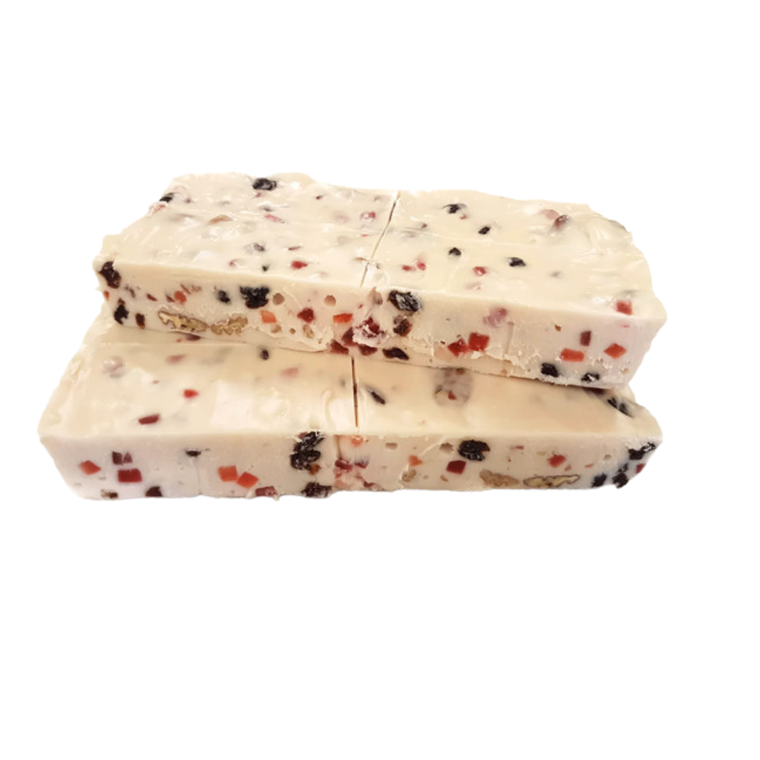 rum fruitcake slab, vanilla fudge, rum flavoured fudge, pecan fudge, raisin fudge, candied fruit fudge, holiday fudge, Christmas fudge, classic dessert inspired fudge, creamy fudge, real whole pecans, real raisins, hand made fudge, premium fudge, best fudge in Canada, made in Alberta, Edmonton fudge, Phil’s Fudge Factory