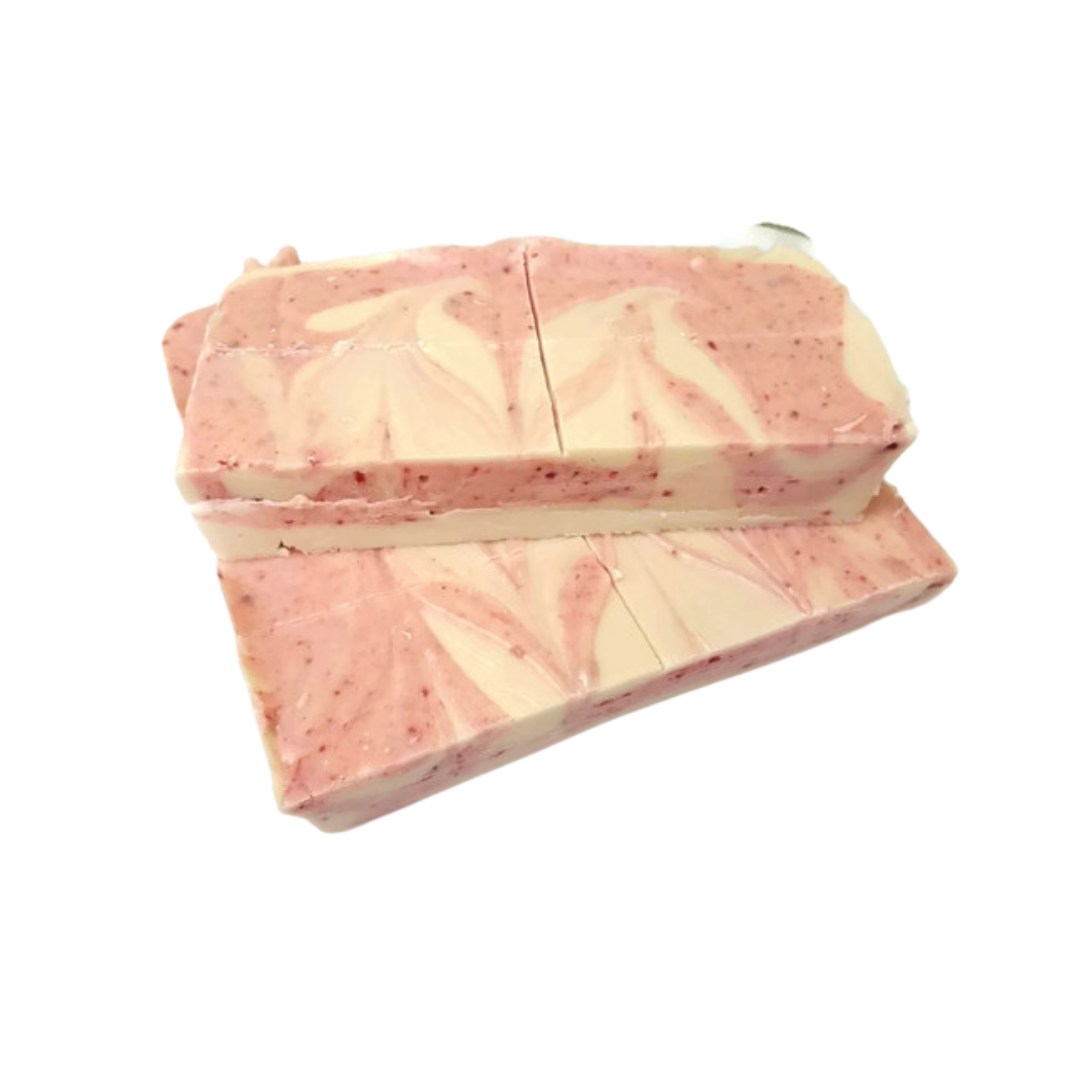 strawberry shortcake slab, strawberry fudge, real strawberries, cake flavoured fudge, swirled strawberry and cake fudge, swirled pink and cream fudge, classic dessert inspired fudge, creamy fudge, hand made fudge, premium fudge, best fudge in Canada, made in Alberta, Edmonton fudge, Phil’s Fudge Factory