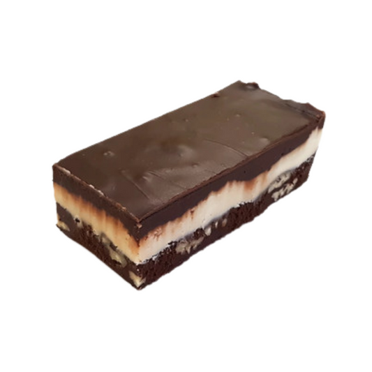 Hot Fudge Cheesecake right, dark chocolate fudge, cream cheese fudge, real Philadelphia cream cheese, creamy fudge, rich fudge, layered fudge, hand made fudge, premium fudge, best fudge in Canada, made in Alberta, Edmonton fudge, Phil’s Fudge Factory